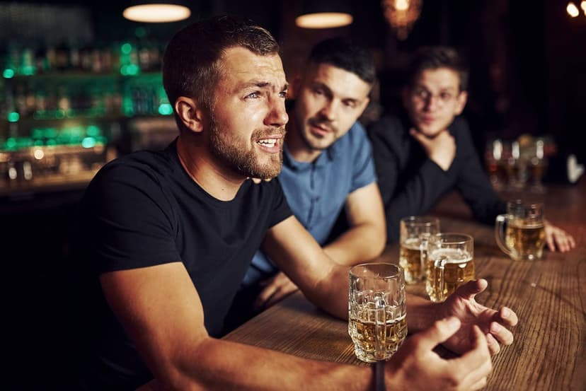 Alkohol und Erektion und sexuelles Verlangen - wie beeinflusst Ethanol das Liebesleben?