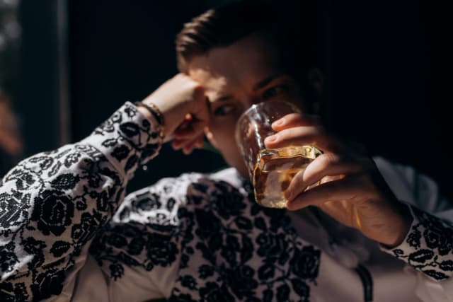 Alkohol a stres - wpływ alkoholu na uczucie stresu