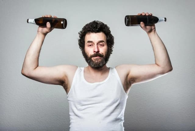 Alkohol a testosteron - Jak wpływa na poziom w organizmie