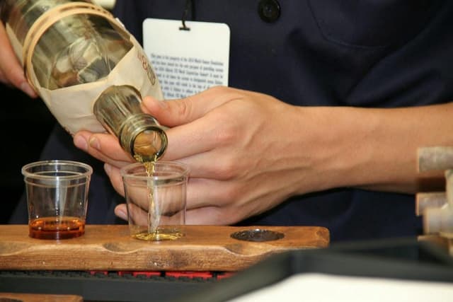 Ciąg alkoholowy - ile trwa i jak go przerwać w domu? Sprawdź