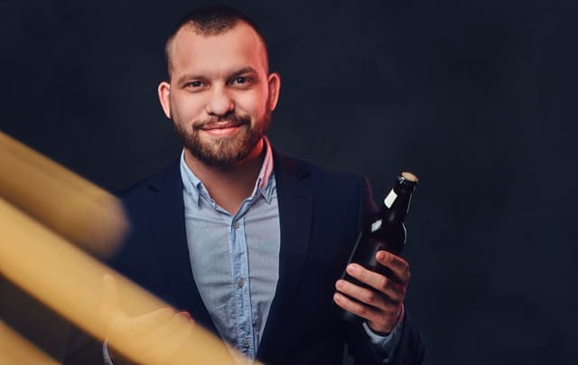 Manipulacje niepijącego alkoholika - jak alkoholik manipuluje żoną i uczuciami