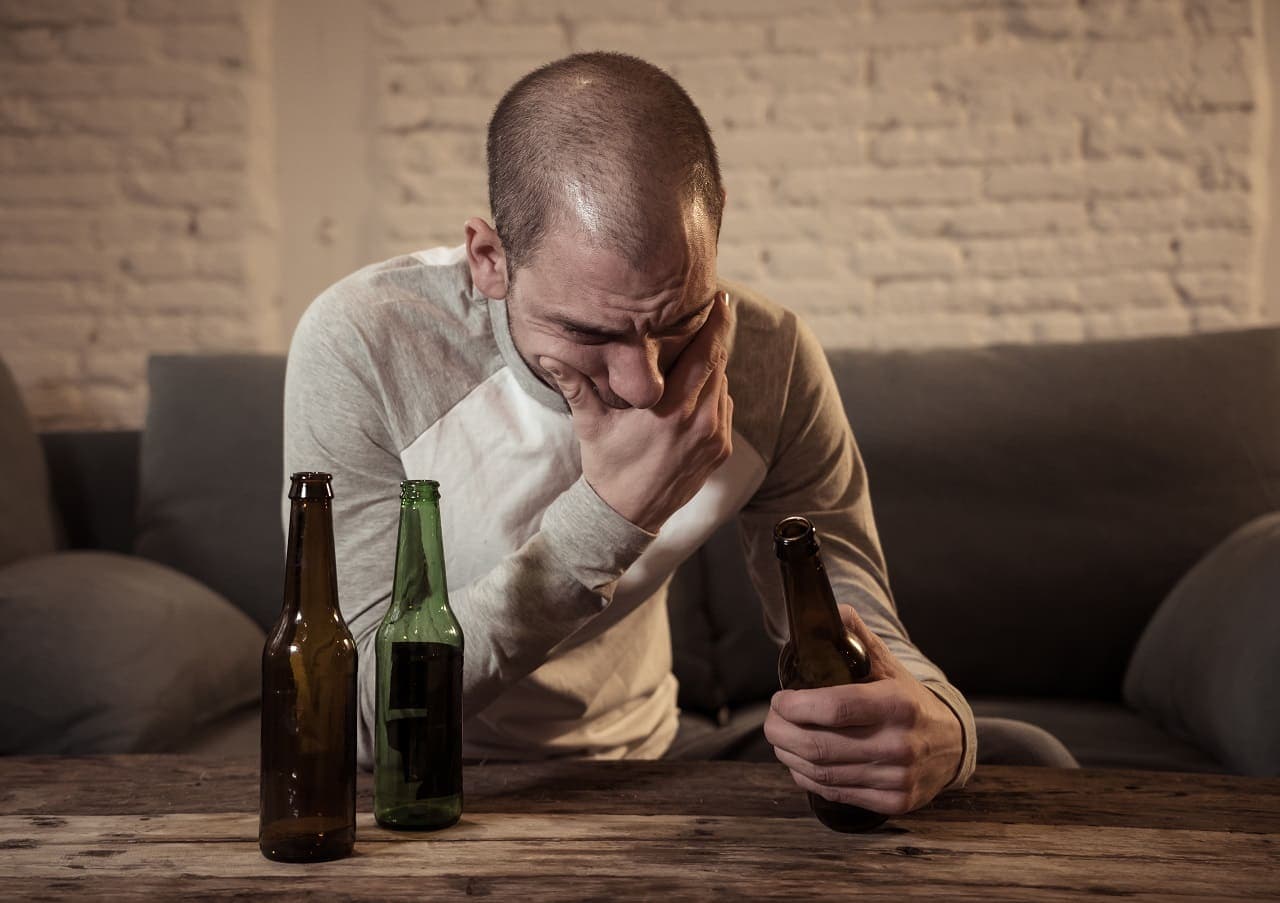 Doppelte Persönlichkeit des Alkoholikers – Persönlichkeitsveränderung nach Alkohol